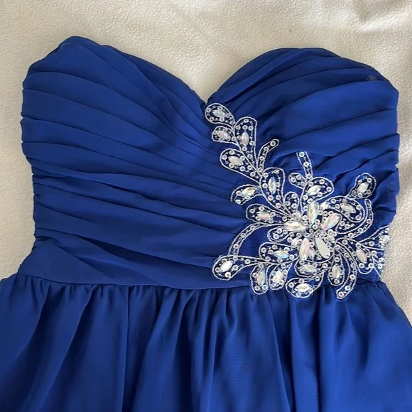 B.Darlin dark Royal blue size 3/4 above the knee dress, prom or graduati… - Picture 7 of 8